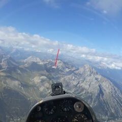 Flugwegposition um 14:52:52: Aufgenommen in der Nähe von Arrondissement de Briançon, Frankreich in 3342 Meter